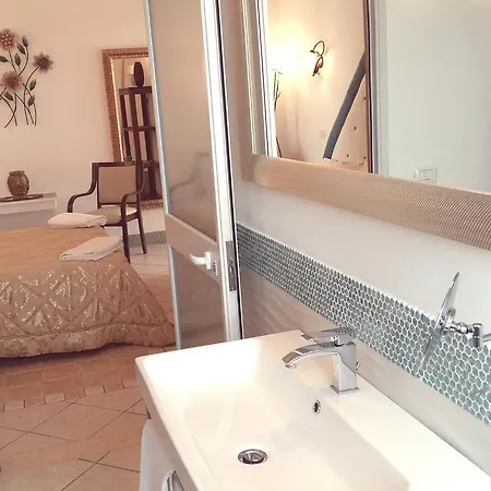 Terrazzo Di Venere La Riserva Bed & Breakfast